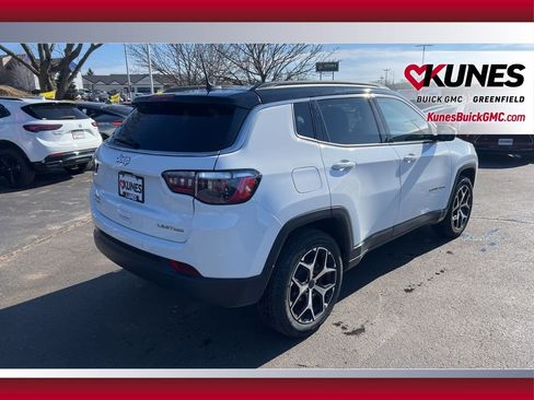 Used 2025 Jeep Compass Limited AWD/4WD image 5