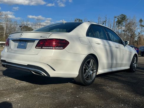 Used 2015 Mercedes-Benz E 350 4MATIC Sedan w/ Premium 1 Package image 3