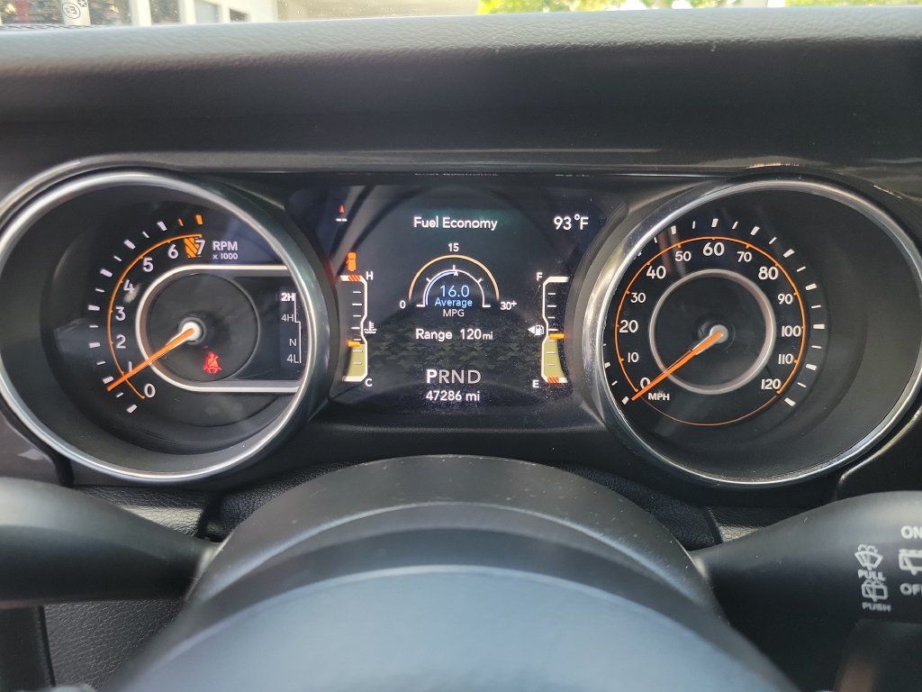 Used 2020 Jeep Wrangler Unlimited Sport AWD/4WD image 19