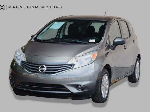 Used 2016 Nissan Versa Note SV FWD image 4