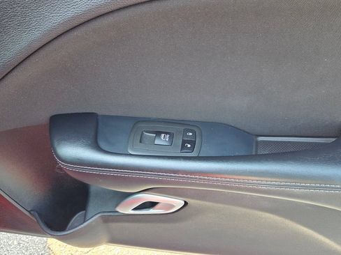 Used 2022 Dodge Challenger R/T RWD image 15