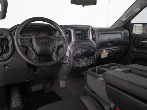 Used 2025 Chevrolet Silverado 1500 Custom Trail Boss image 15