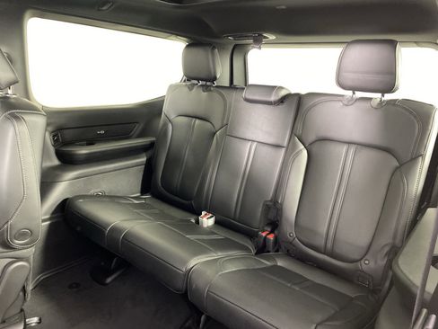 New 2025 Jeep Wagoneer Series II w/ Premium Group I image 31