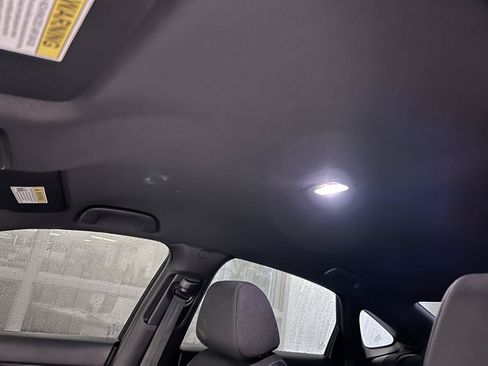Used 2025 Honda Civic Sport image 10