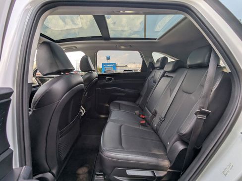 Used 2025 Kia Sorento S w/ Panoramic Sunroof Package AWD/4WD image 27
