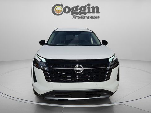 New 2026 Nissan Pathfinder SL FWD image 8