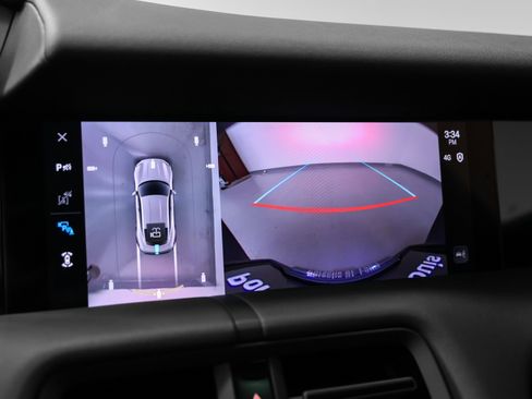 New 2025 Porsche Taycan image 38