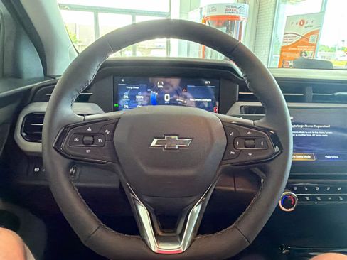 New 2027 Chevrolet Bolt RS FWD image 15