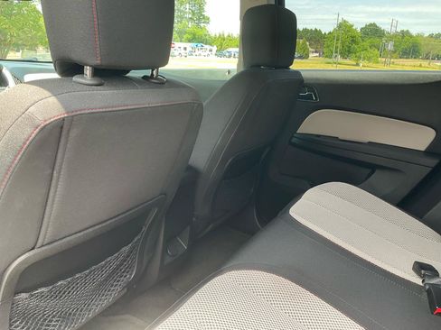 Used 2017 Chevrolet Equinox LT w/ Convenience Package FWD image 20