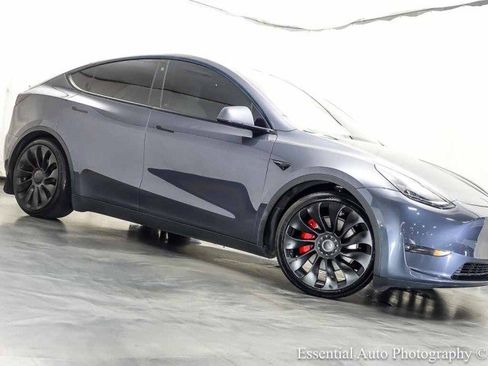 Used 2022 Tesla Model Y Performance AWD/4WD image 4