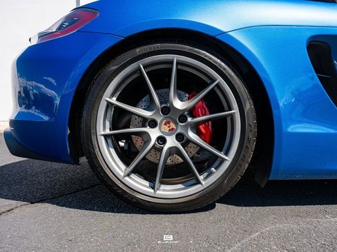 Used 2016 Porsche Boxster Spyder RWD image 15