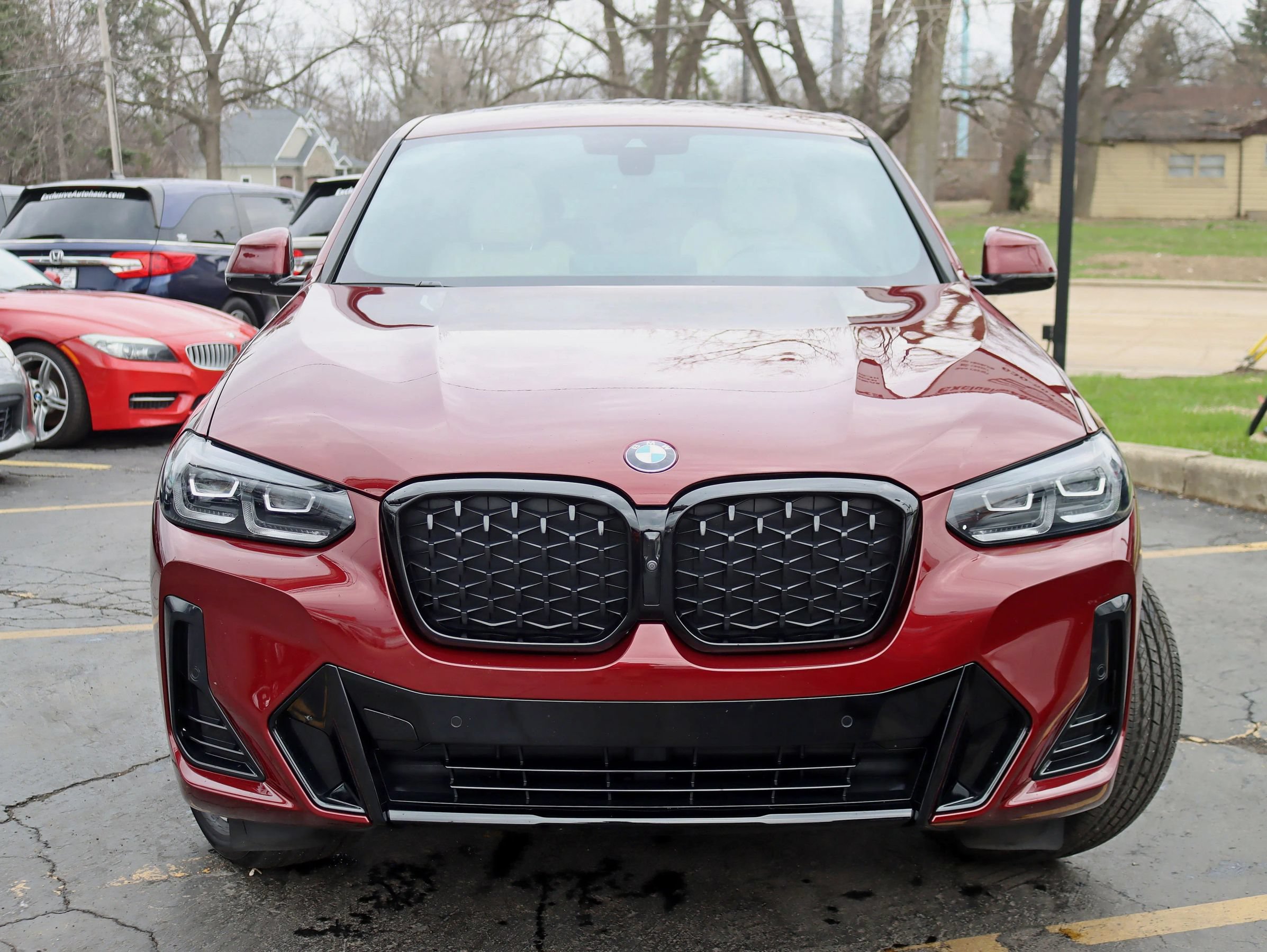 Used 2023 BMW X4 xDrive30i w/ M Sport Package AWD/4WD image 10