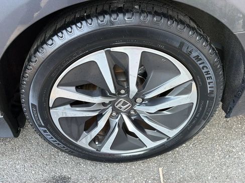 Used 2022 Honda Accord EX-L image 9