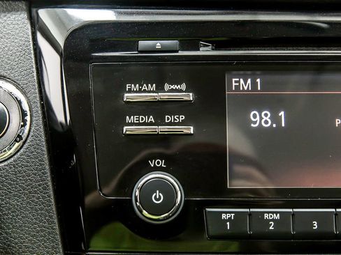 Used 2018 Nissan Rogue Sport SV w/ SV All-Weather Package FWD image 21