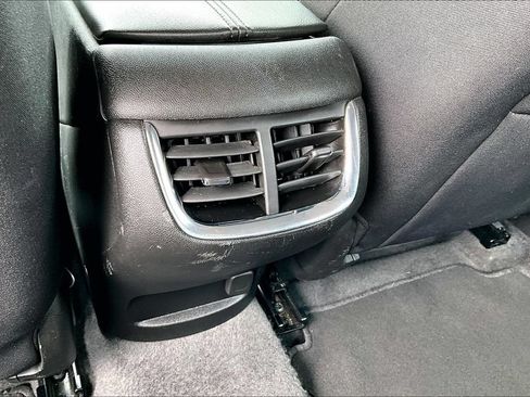 Used 2024 Chevrolet Malibu LT FWD image 32