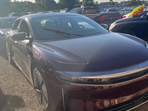 Used 2024 Lucid Air Touring AWD/4WD image 4
