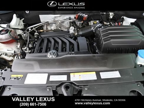 Used 2021 Volkswagen Atlas SEL Premium image 21