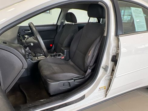 Used 2008 Pontiac G6 Value Leader FWD image 11