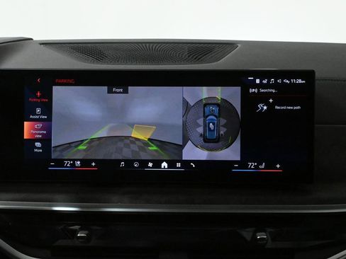 Used 2026 BMW X5 xDrive40i w/ Premium Package image 23