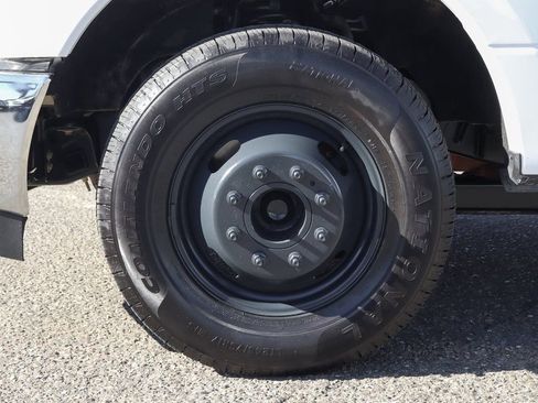 Used 2018 Ford F350 XL w/ Power Equipment Group image 40