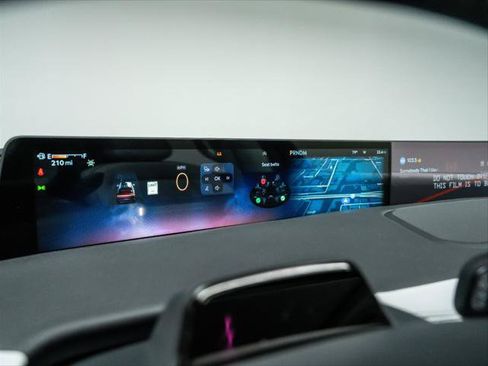 New 2026 Lincoln Navigator L Black Label AWD/4WD image 24