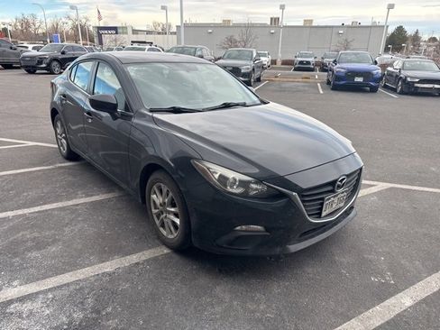 Used 2014 MAZDA MAZDA3 i Touring image 2