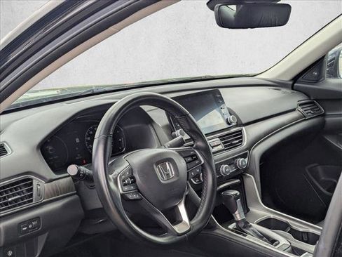 Used 2018 Honda Accord EX-L image 4