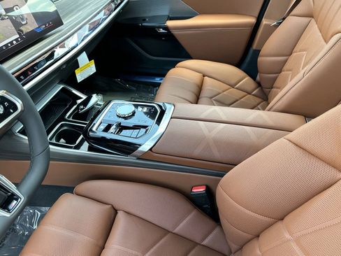 New 2026 BMW 740i xDrive AWD/4WD image 21