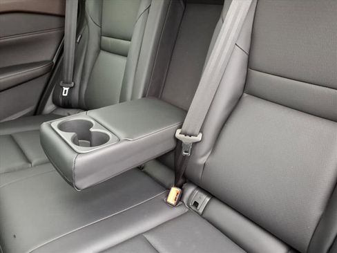 Used 2023 Nissan Rogue SV w/ SV Premium Package image 34