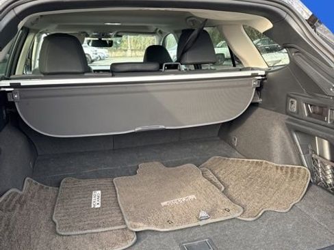 Certified 2025 Subaru Outback Onyx Edition image 9