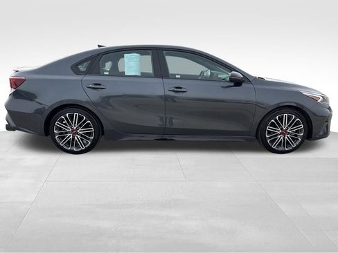 Used 2022 Kia Forte GT image 6
