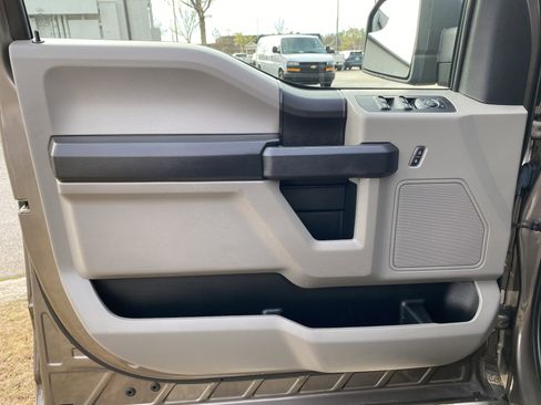 Used 2019 Ford F150 XL w/ Equipment Group 101A Mid image 15