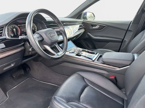 Used 2021 Audi Q8 Premium Plus w/ Premium Plus Package image 34