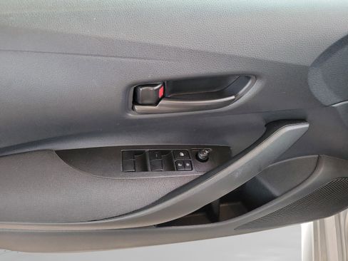 Certified 2025 Toyota Corolla LE image 25