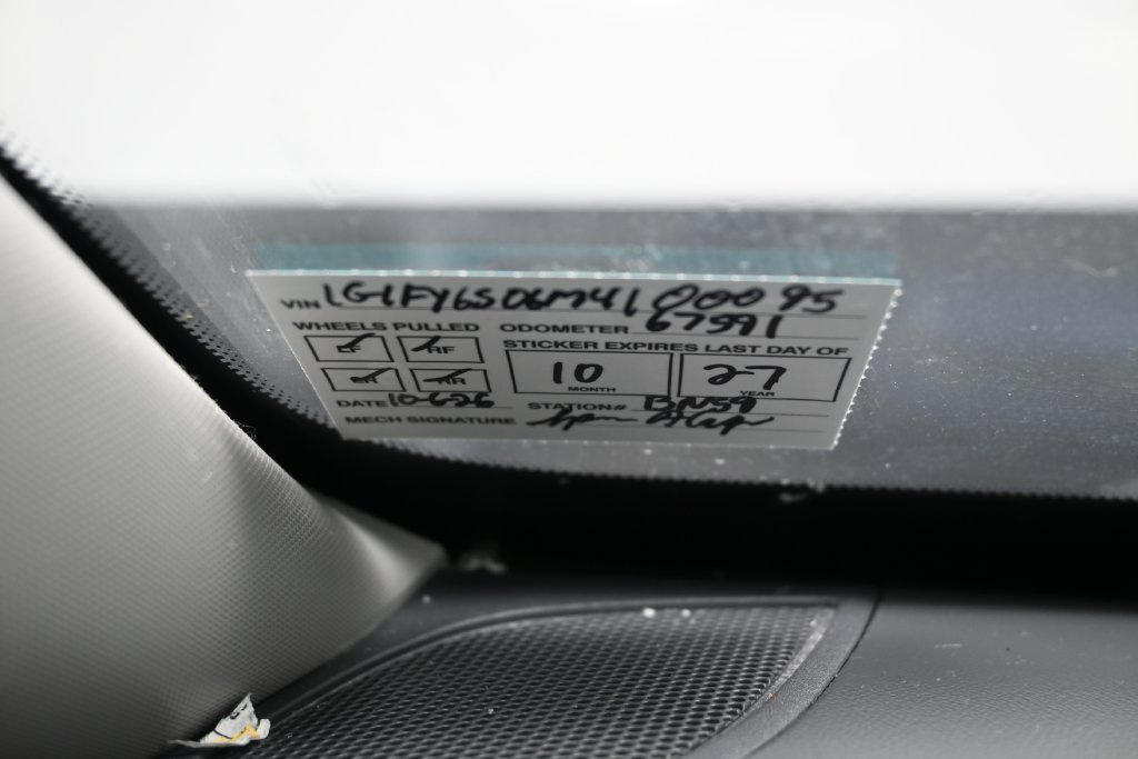 Used 2021 Chevrolet Bolt LT FWD image 7