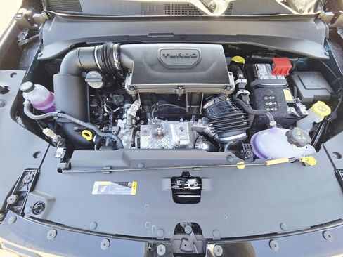 New 2026 Jeep Compass Latitude AWD/4WD image 9