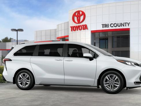New 2026 Toyota Sienna Limited AWD/4WD image 13