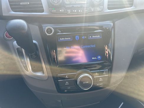 Used 2017 Honda Odyssey EX-L image 14