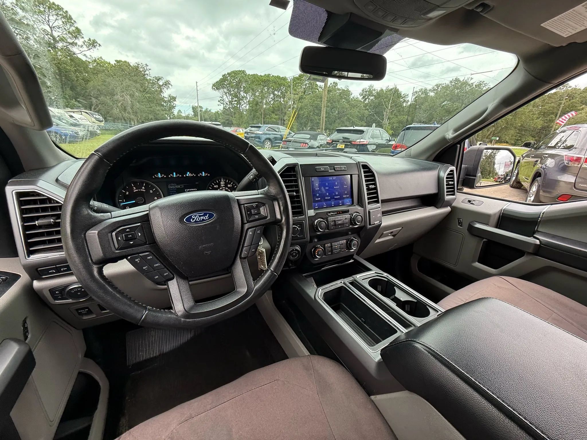Used 2020 Ford F150 XLT w/ Equipment Group 302A Luxury RWD image 14