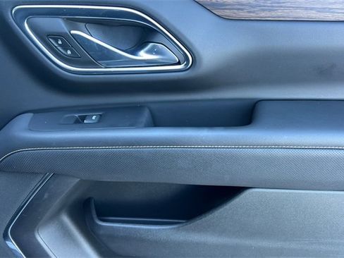 Used 2023 Chevrolet Tahoe Premier image 22