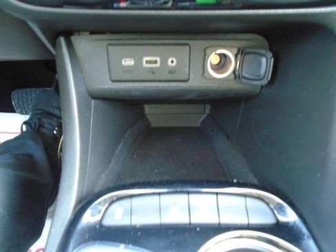 Certified 2023 Buick Encore GX Select w/ Sport Touring Package image 15