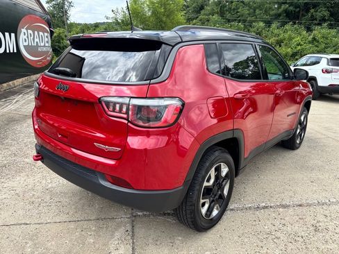 Used 2017 Jeep Compass Trailhawk AWD/4WD image 7