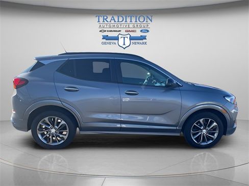 Used 2021 Buick Encore GX Select w/ Sport Touring Package image 6