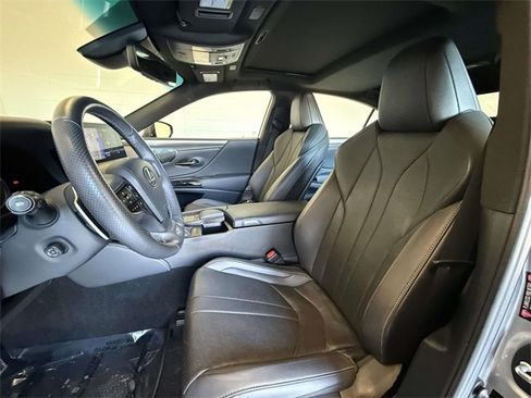 Certified 2022 Lexus ES 350 F Sport image 2