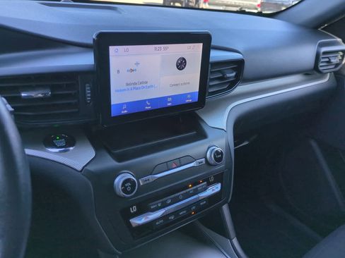 Used 2020 Ford Explorer XLT w/ Class III Trailer Tow Package image 27