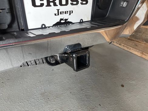 Used 2016 Chevrolet Silverado 1500 LTZ w/ LTZ Plus Package image 27