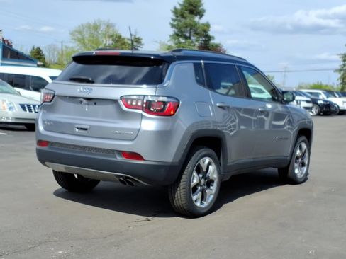 Used 2018 Jeep Compass Limited w/ Navigation Group AWD/4WD image 5