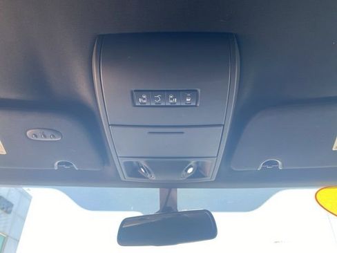 Used 2019 Dodge Grand Caravan GT FWD image 15