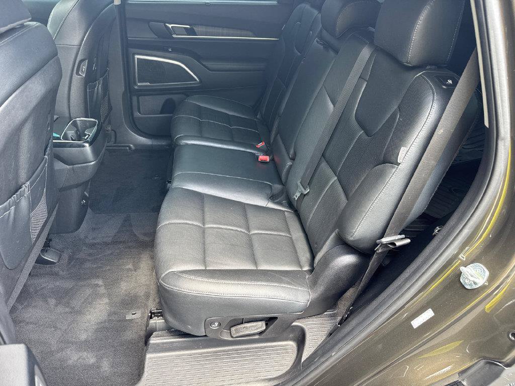 Used 2024 Kia Telluride EX AWD/4WD image 21