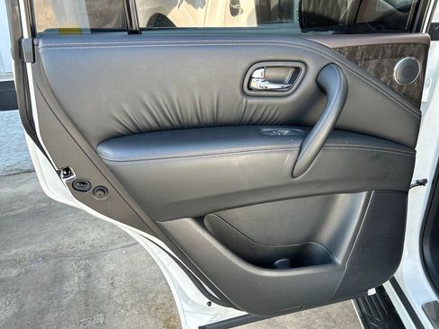 Used 2024 Nissan Armada Platinum w/ Captain's Chairs Package image 37